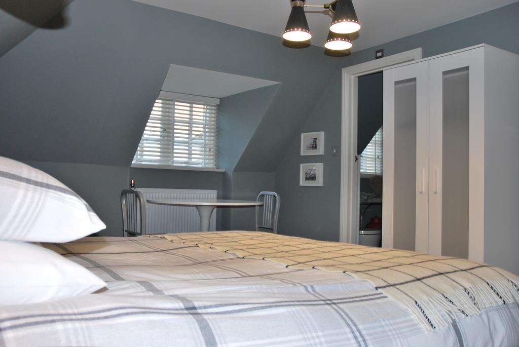 Montpellier House Bed & Breakfast Newport Pagnell Exterior foto