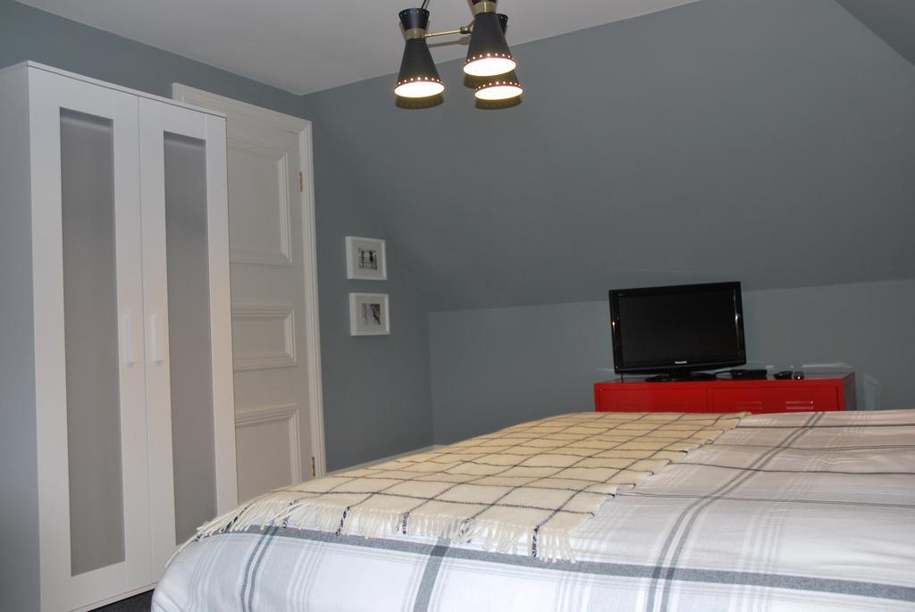 Montpellier House Bed & Breakfast Newport Pagnell Exterior foto