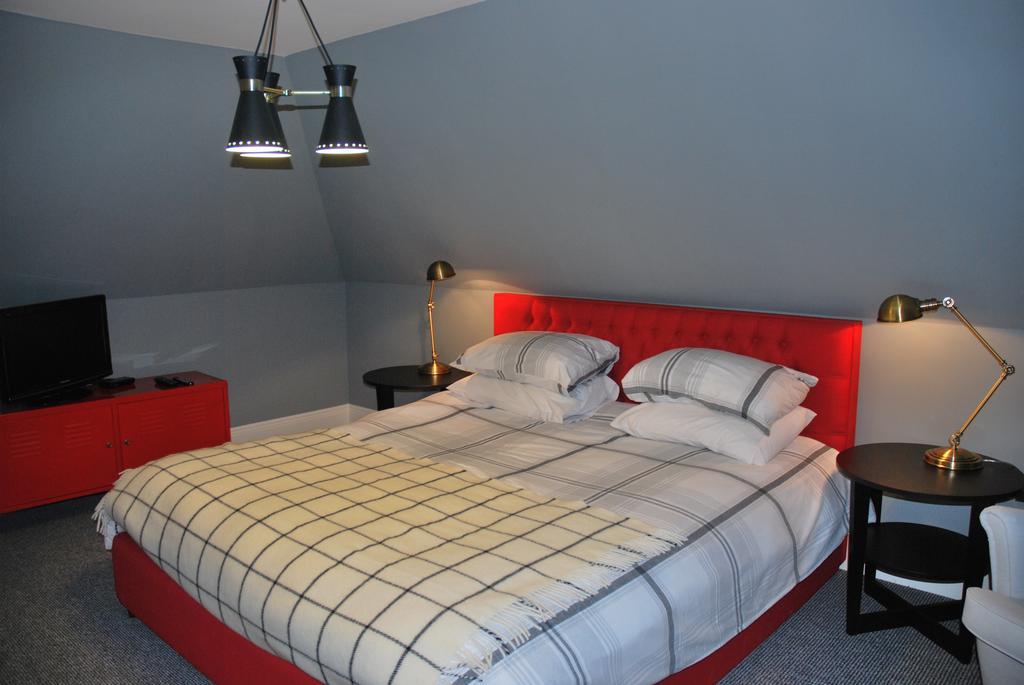 Montpellier House Bed & Breakfast Newport Pagnell Exterior foto